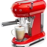 Кофемашина Smeg ECF01RDEU