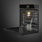 Духовой шкаф Smeg SFP6604STNR